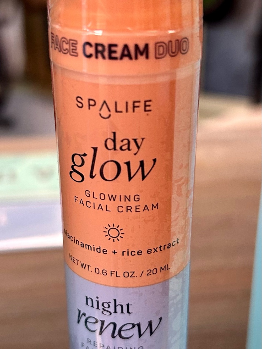 Spa life Day & Night Glow Glowing Facial Cream -